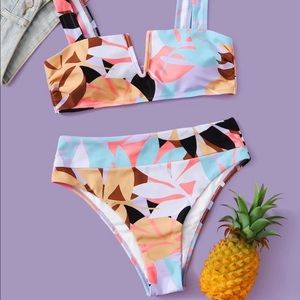 Leaf print V bikini